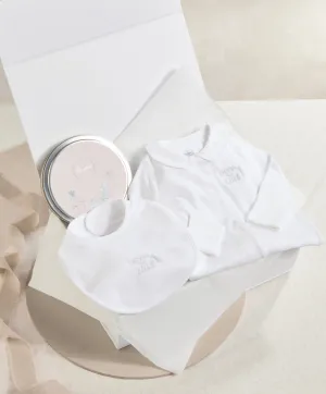 Born in 2025 Baby Girl Gift Box - Medium