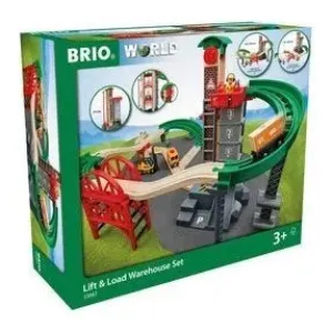 Brio Toys BRIO - Lift and Load Warehouse Set 32 Pieces