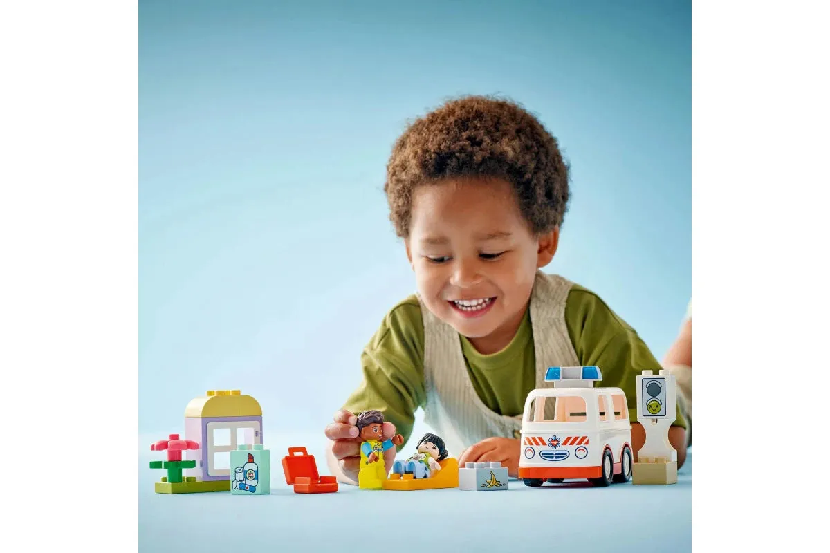 LEGO DUPLO Ambulance & Driver 10447