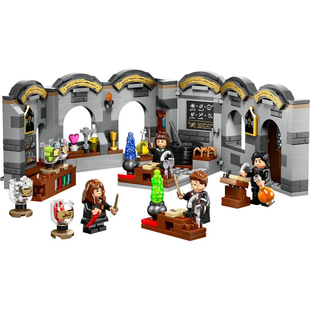 Lego® Toys LEGO® Harry Potter Hogwarts Castle: Potions Class 397 Piece Building Set (76431)