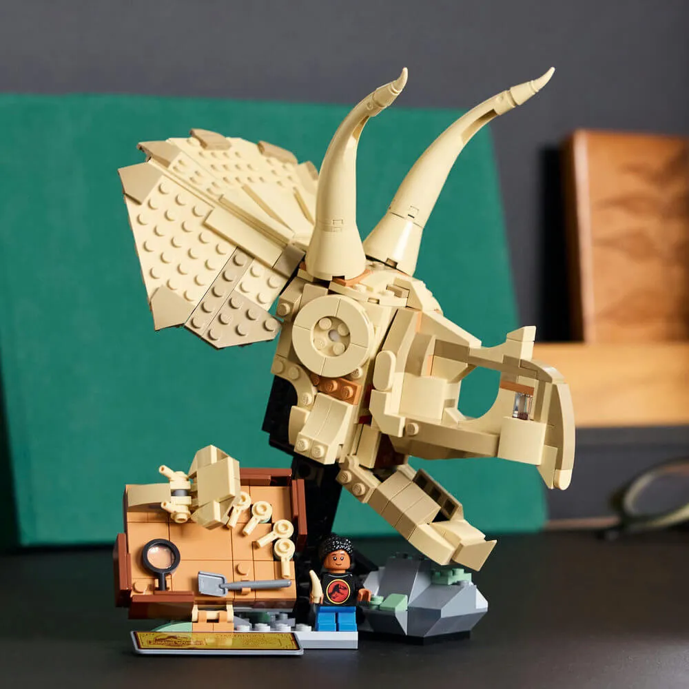 Lego® Toys LEGO® Jurassic World Dinosaur Fossils Triceratops Skull Building Kit 76969