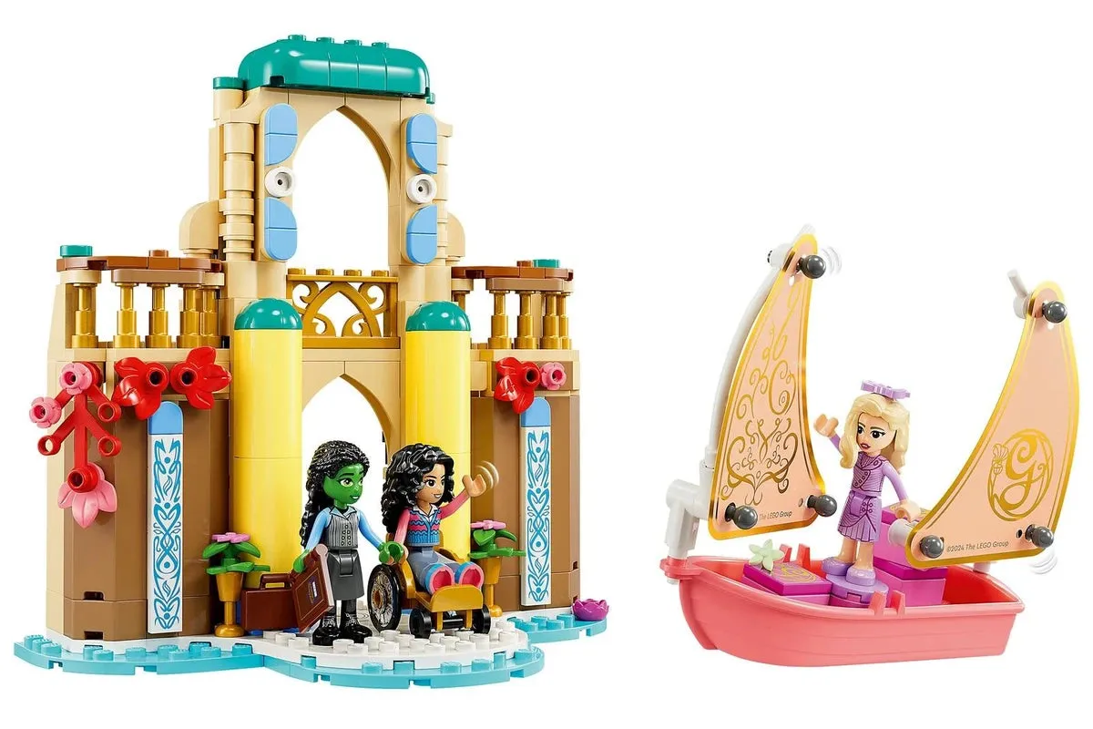 LEGO Wicked Glinda Elphaba & Nessarose at Shiz University 75681