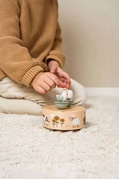 Little Dutch: Music Box Little Farm